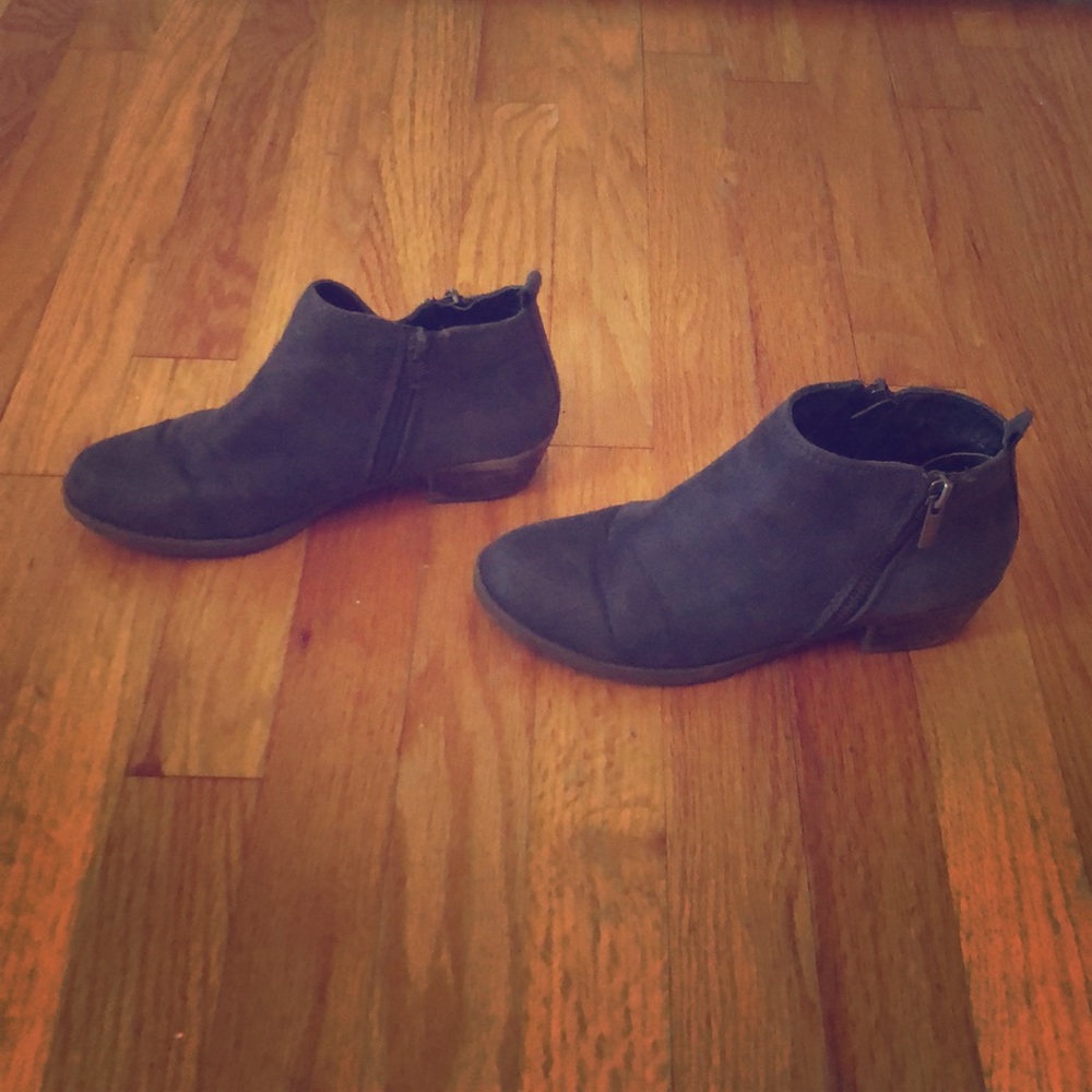 Navy short boots